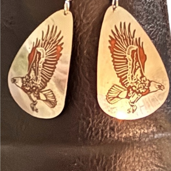 Bald Eagle Flying Drop Earring on Silver Guitar Pic 1.75” Nature Easy Spirit - Picture 1 of 2